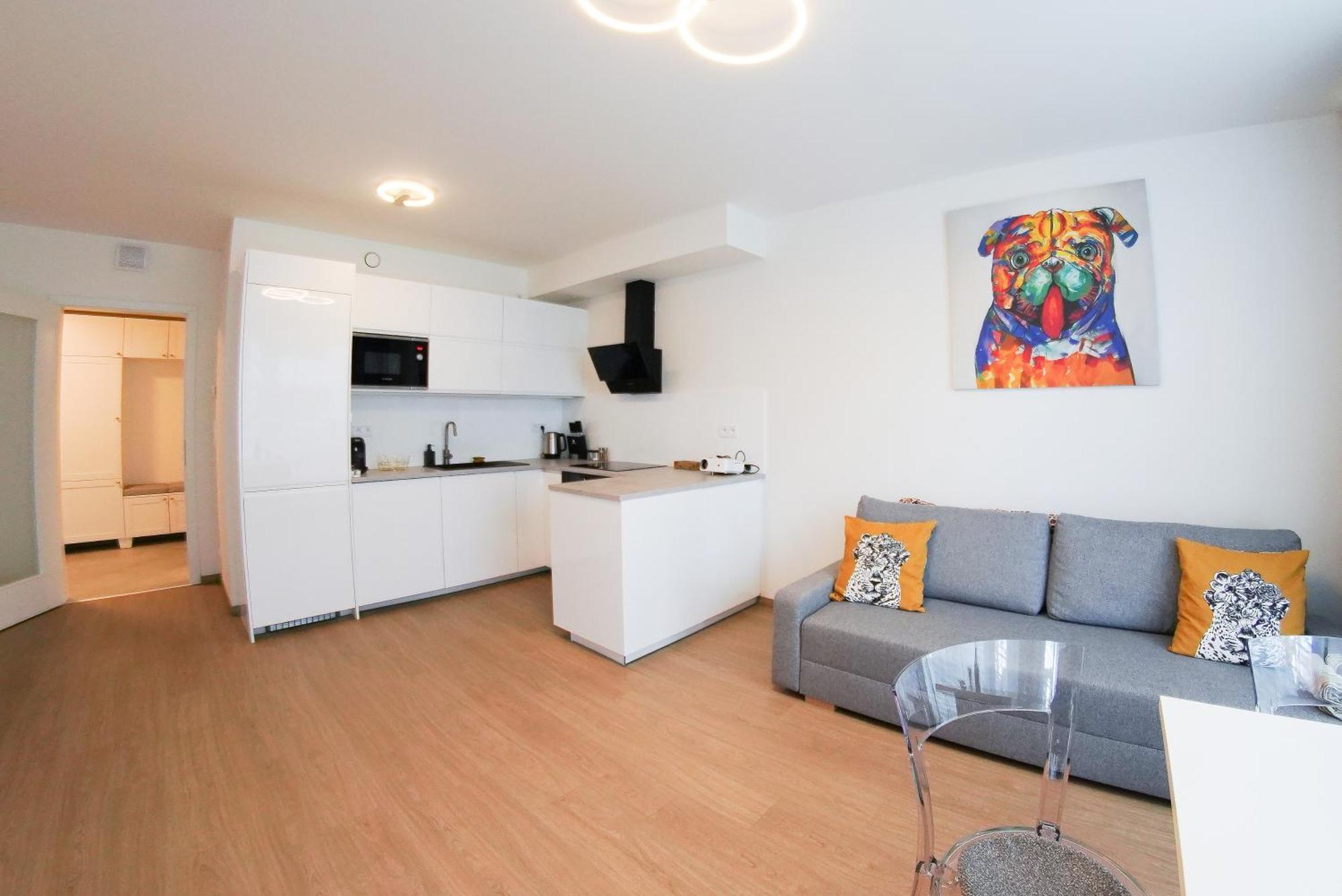 Holesovice Delight: Modern Comfort With A Twist In Prague 7 Esterno foto